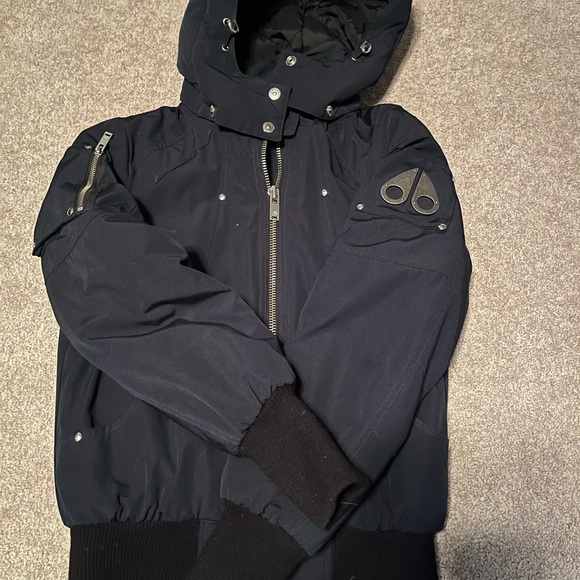 Moose knuckles jacket, Navy size small - Picture 1 of 3